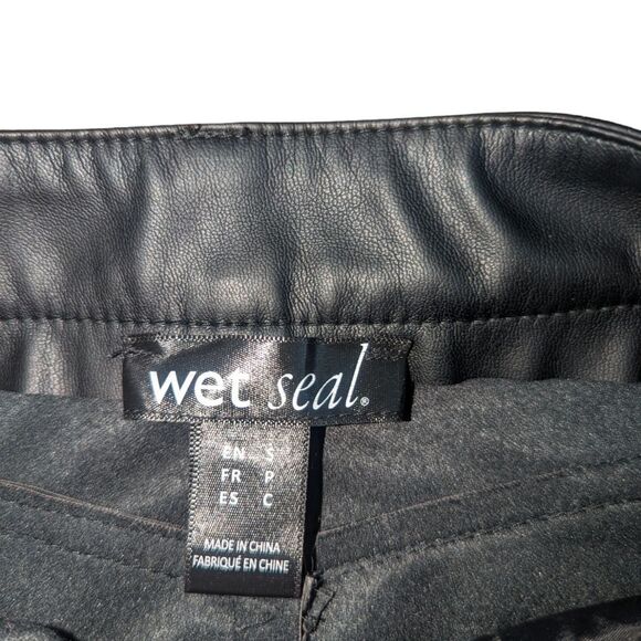 🛍️ Faux Leather Trouser Pants Size Small - Picture 4 of 5